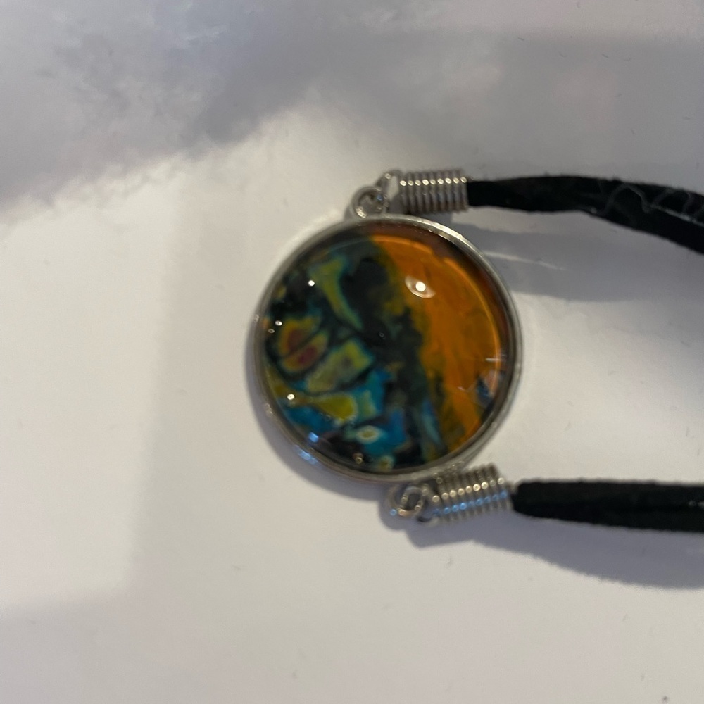 Unique bracelet - Picture 3 of 5